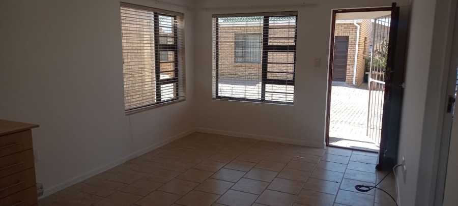 1 Bedroom Property for Sale in Wavecrest Eastern Cape